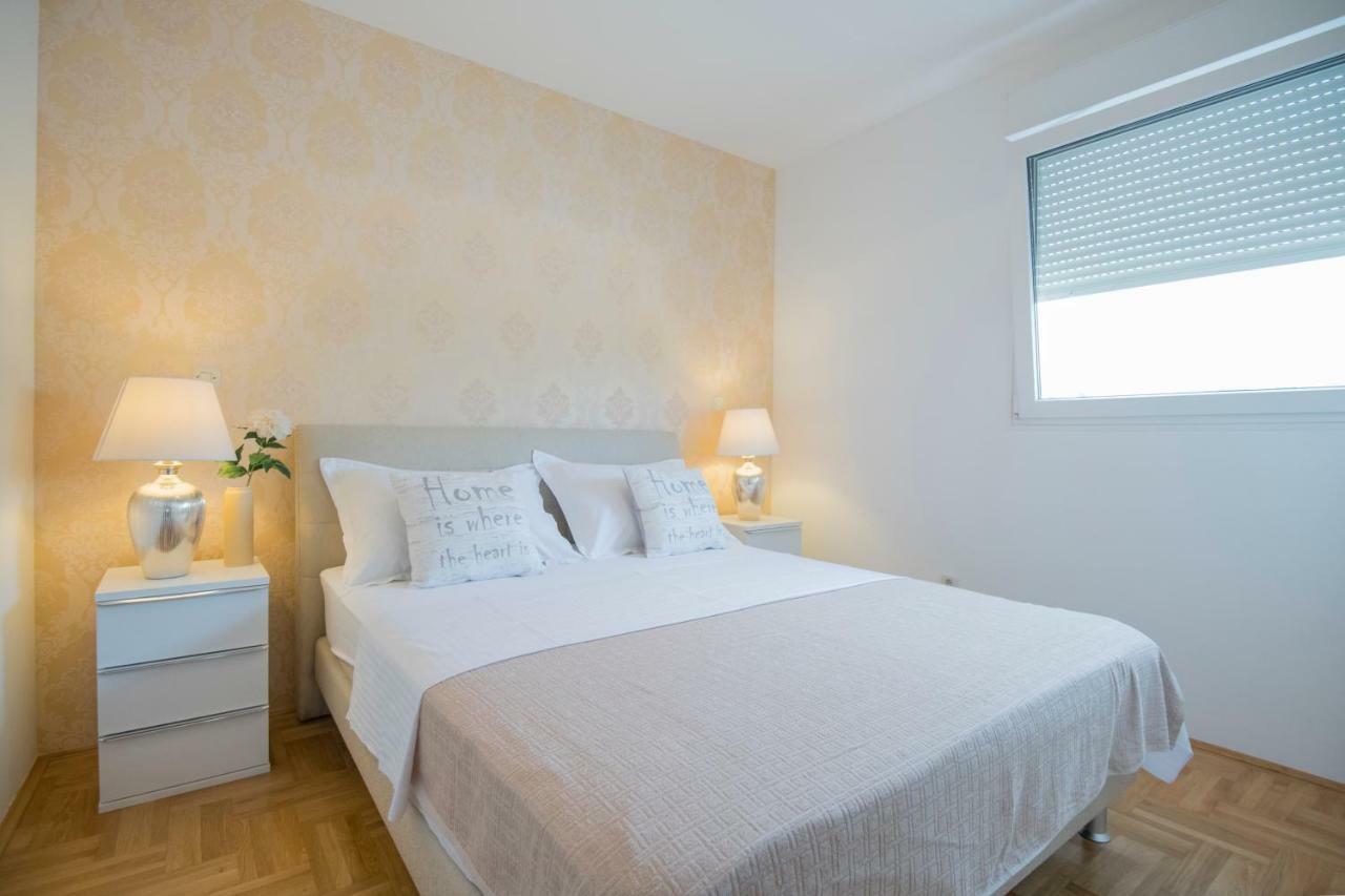 Comfortable Cozy Beach Apartment Σπλιτ Εξωτερικό φωτογραφία
