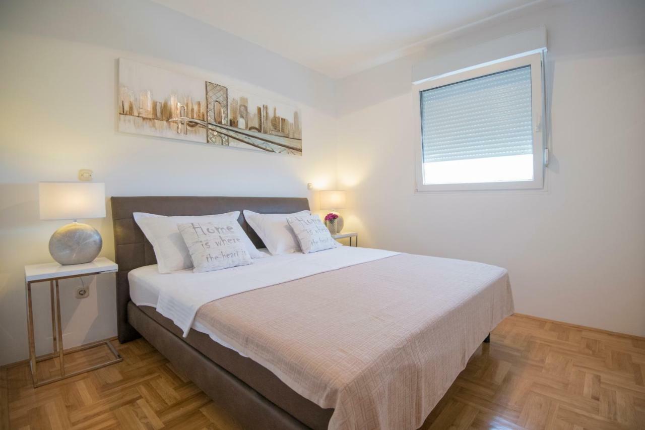 Comfortable Cozy Beach Apartment Σπλιτ Εξωτερικό φωτογραφία