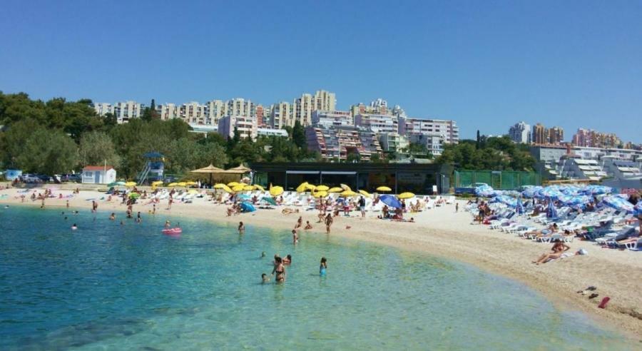 Comfortable Cozy Beach Apartment Σπλιτ Εξωτερικό φωτογραφία
